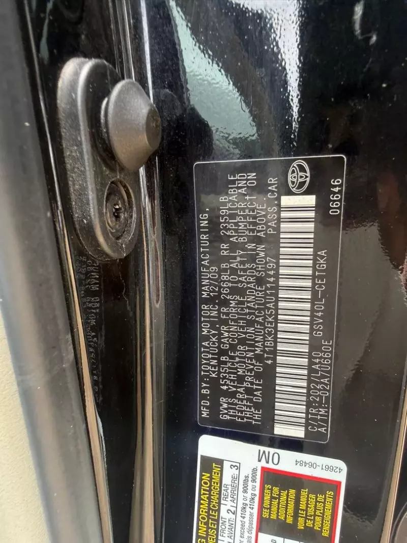 TOYOTA Camry   - 2010