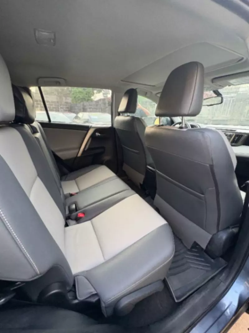TOYOTA RAV4   - 2014