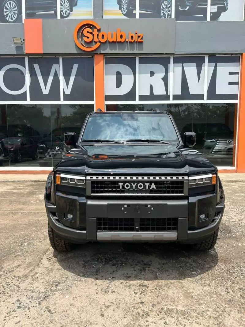 Toyota Landcruiser Prado   - 2025