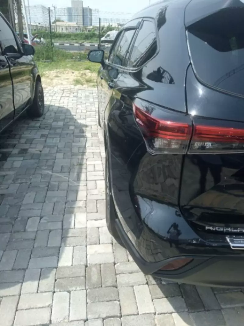 TOYOTA Highlander - 2020