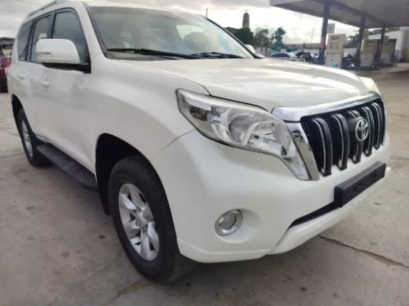 Toyota Prado   - 2014