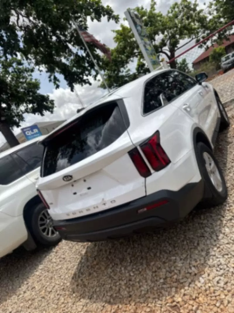 KIA Sorento   - 2021