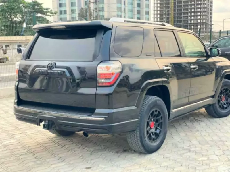 Toyota 4-Runner - 2020