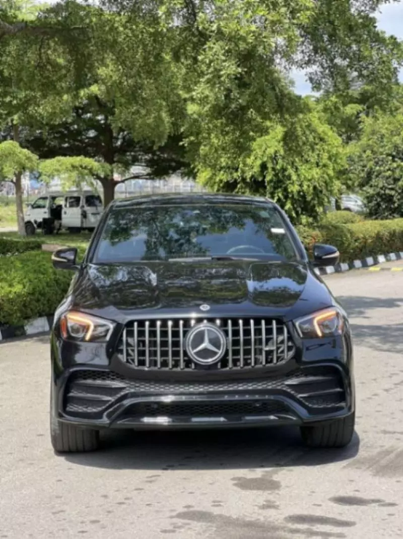Mercedes-Benz GLE 53 AMG   - 2021