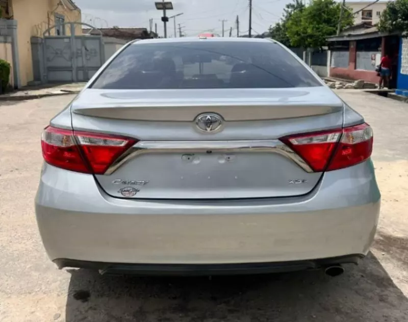 Toyota Camry   - 2015