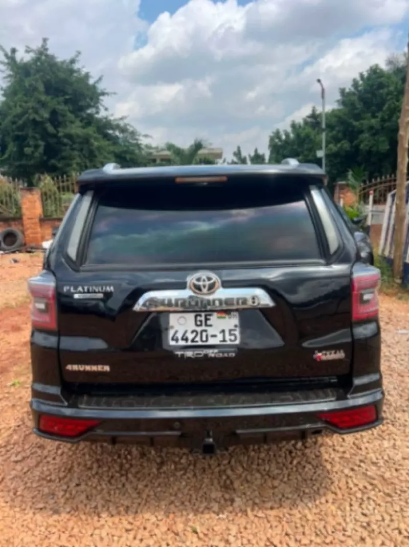 TOYOTA 4-Runner - 2011