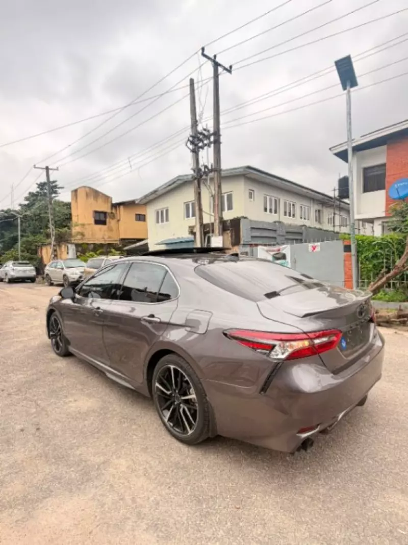 TOYOTA Camry   - 2023