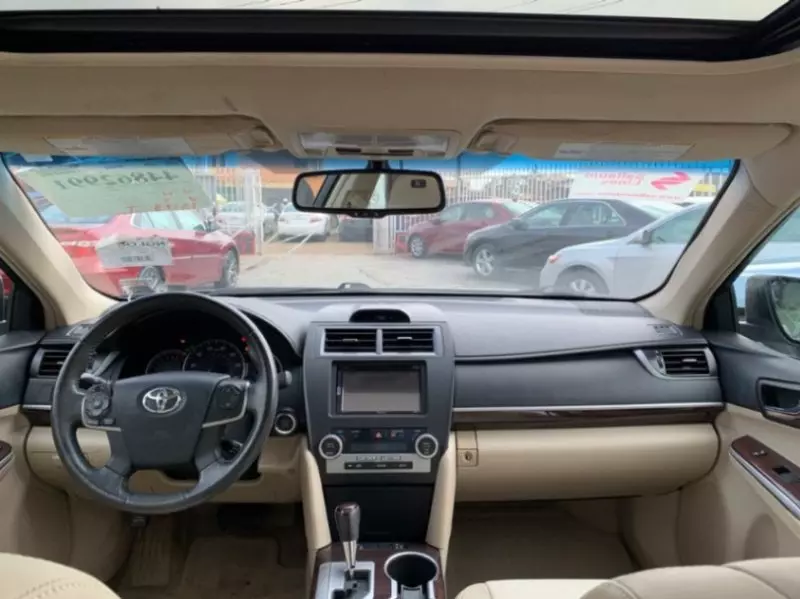 TOYOTA Camry   - 2012