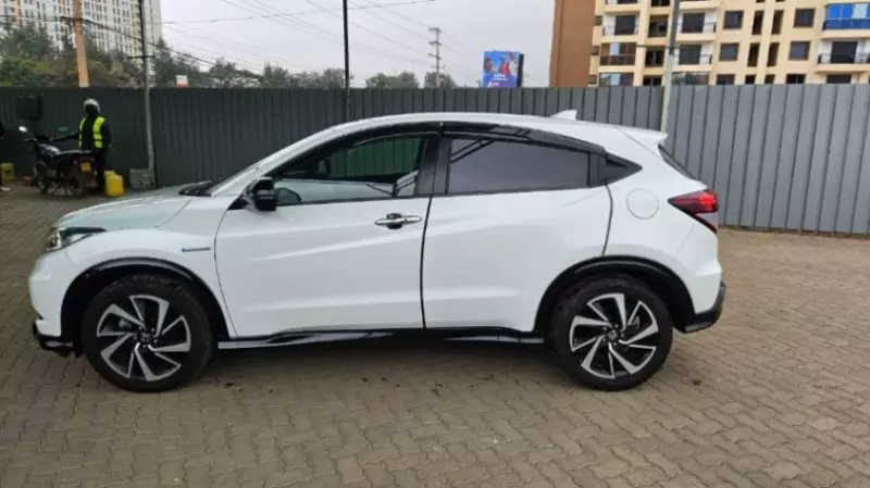 Honda Vezel    - 2018