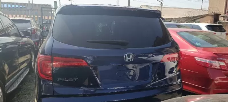 Honda Pilot   - 2018