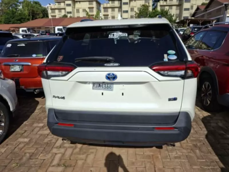 Toyota Rav 4 Hybrid   - 2019