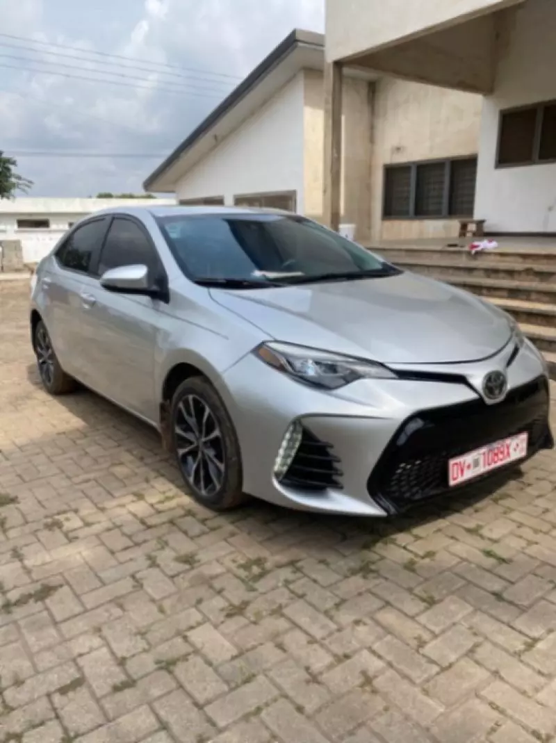 Toyota Corolla   - 2017