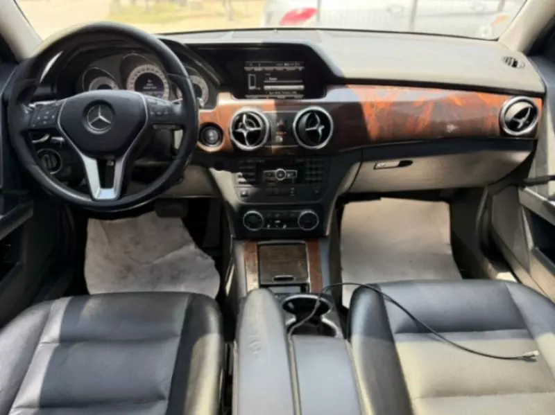 Mercedes-Benz GLK 350   - 2013