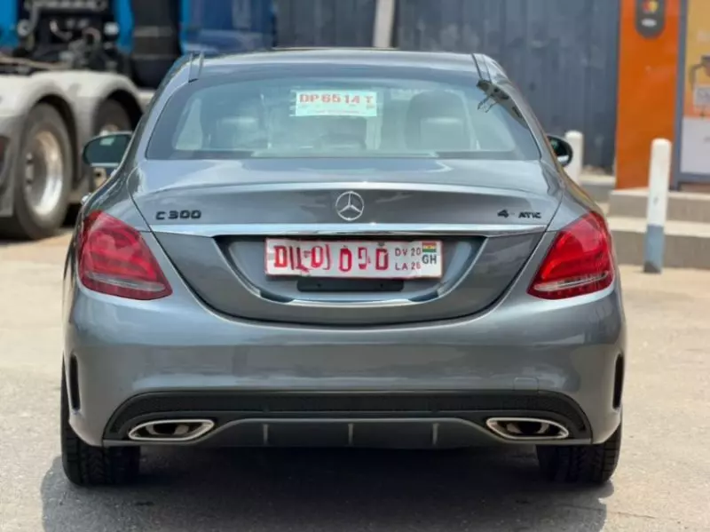 Mercedes-Benz C-Class - 2018