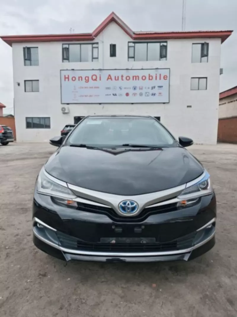 Toyota Corolla   - 2019