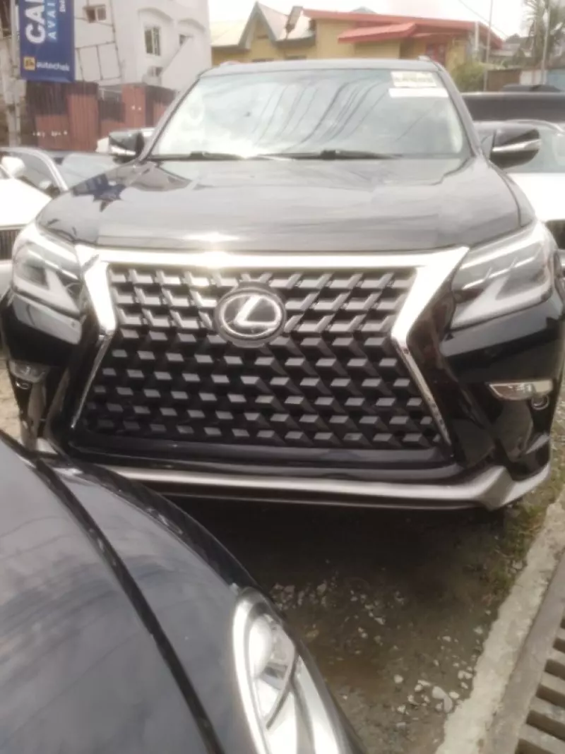 Lexus GX 460   - 2012