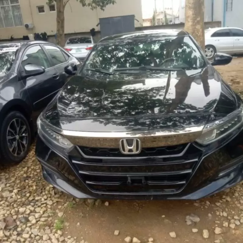 Honda Accord   - 2018