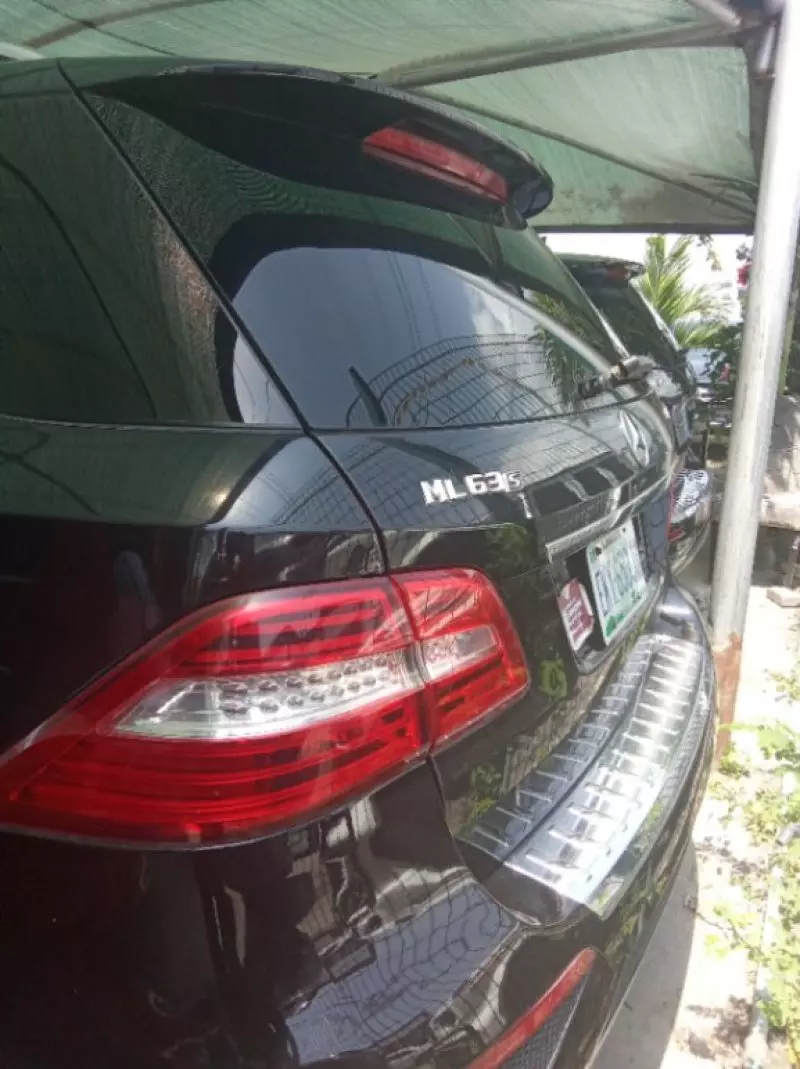 Mercedes-Benz ML 63 AMG   - 2014
