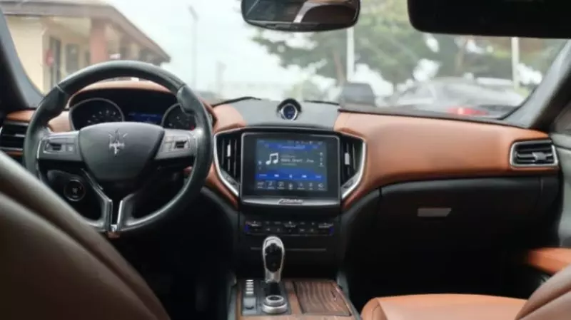 Maserati Ghibli   - 2017