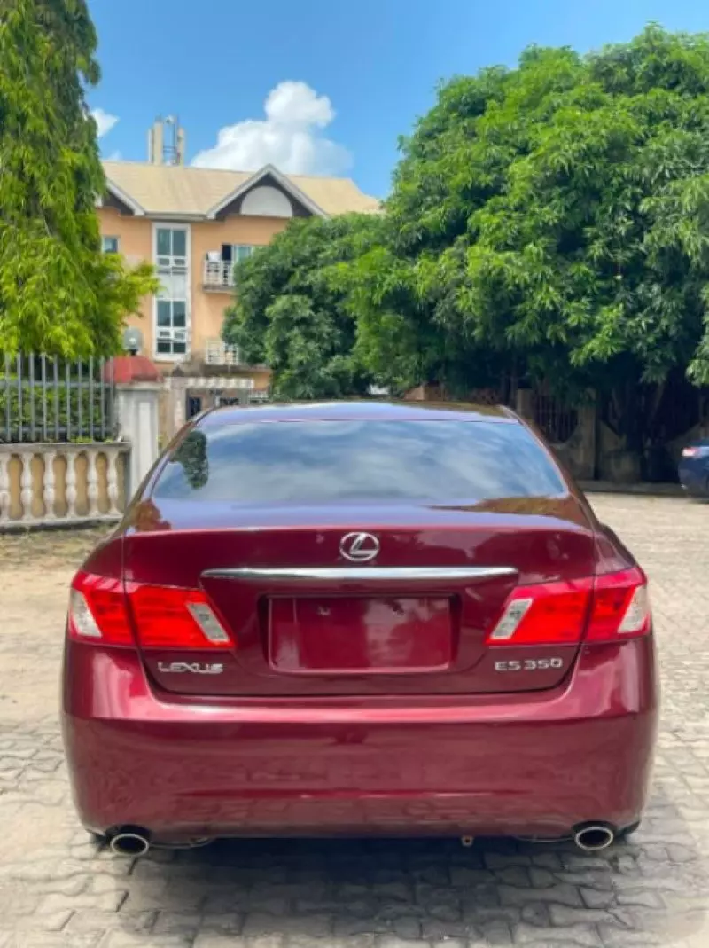 Lexus ES   - 2008