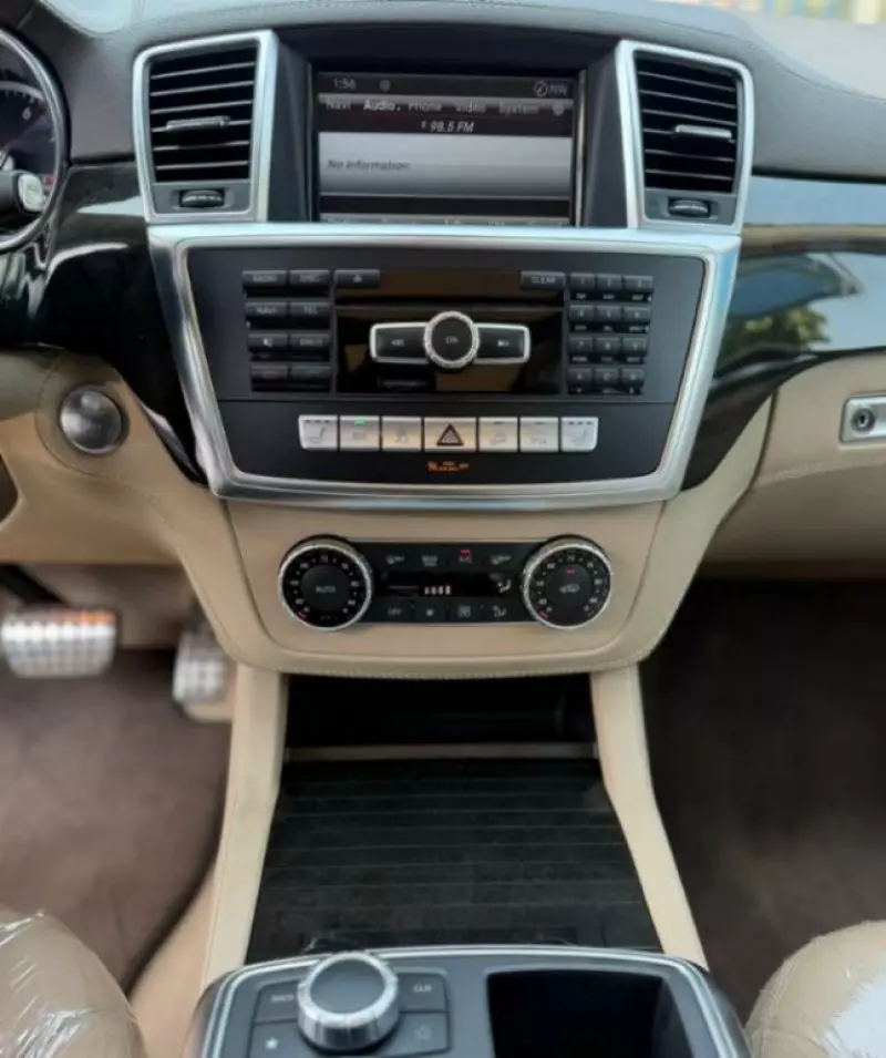 Mercedes-Benz ML-Class   - 2015