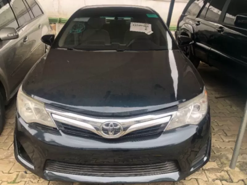 TOYOTA Camry   - 2014