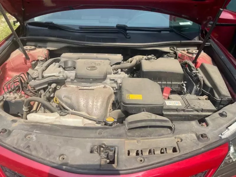 Toyota Camry   - 2013