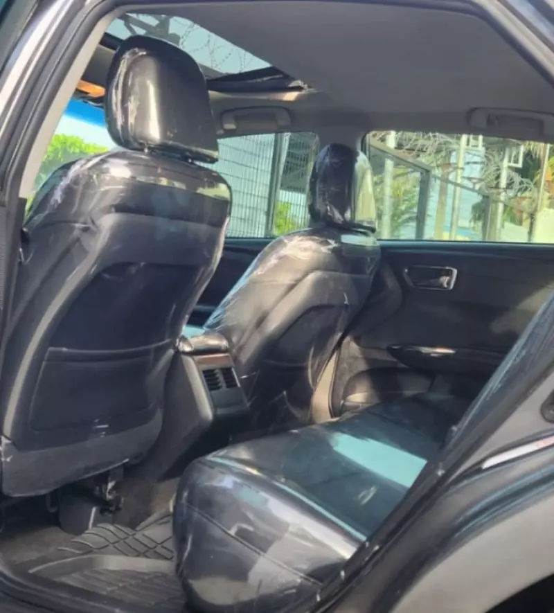 Toyota Avalon   - 2013