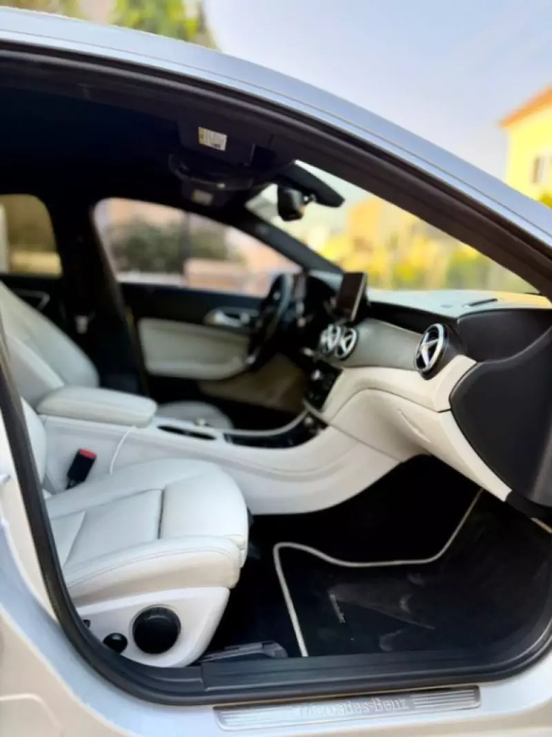 Mercedes-Benz CLA-Class   - 2016
