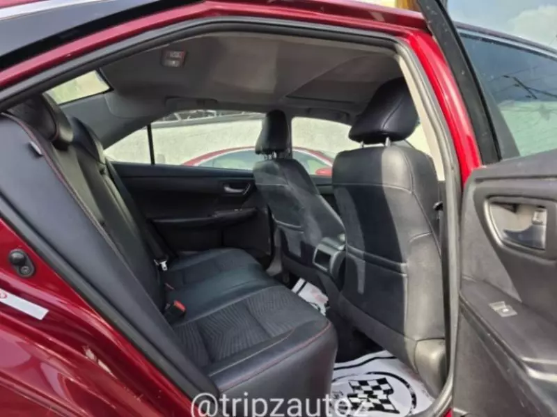 Toyota Camry   - 2015