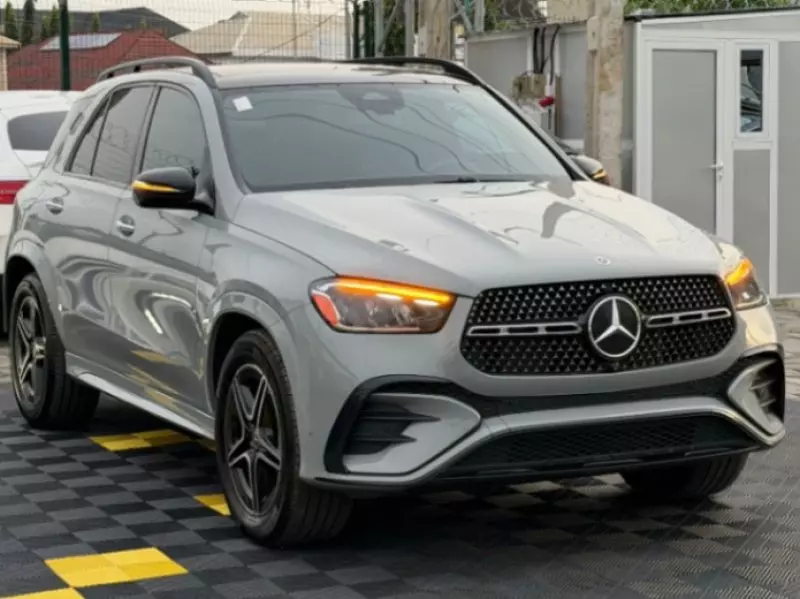 Mercedes-Benz GLE-Class   - 2024