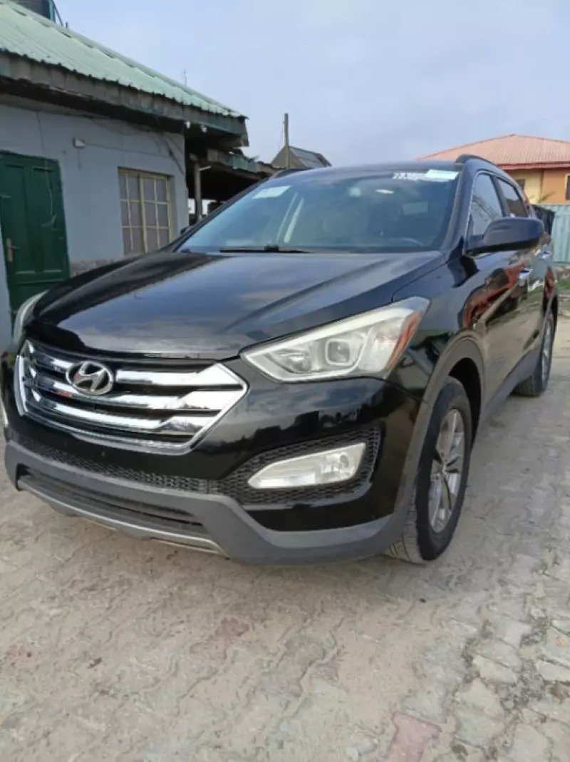 Hyundai Santa Fe Sport   - 2014