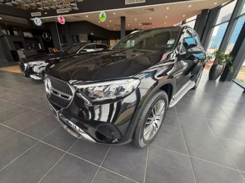 Mercedes-Benz GLC 200 - 2025