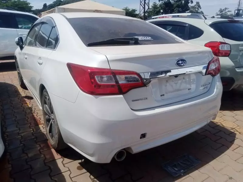 Subaru Legacy B4   - 2016