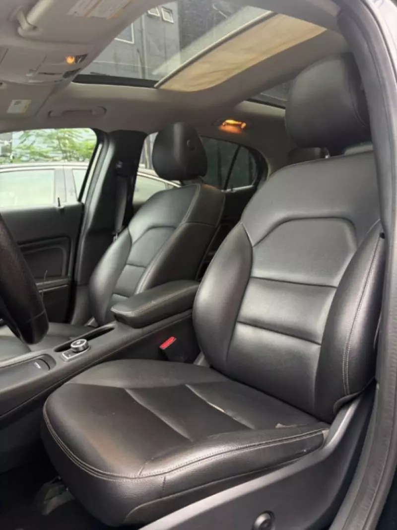 Mercedes-Benz GLA-Class - 2015