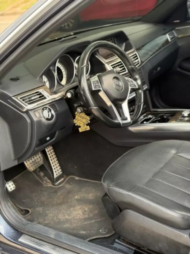 Mercedes-Benz E-class - 2015