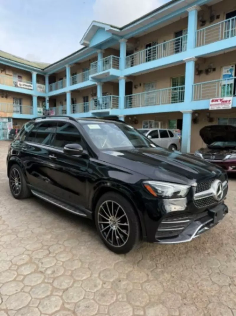 Mercedes-Benz GLE-Class   - 2020