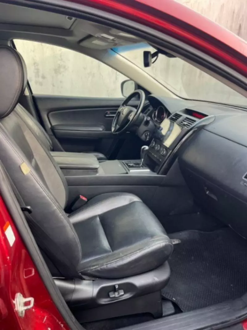 Mazda CX-9   - 2010