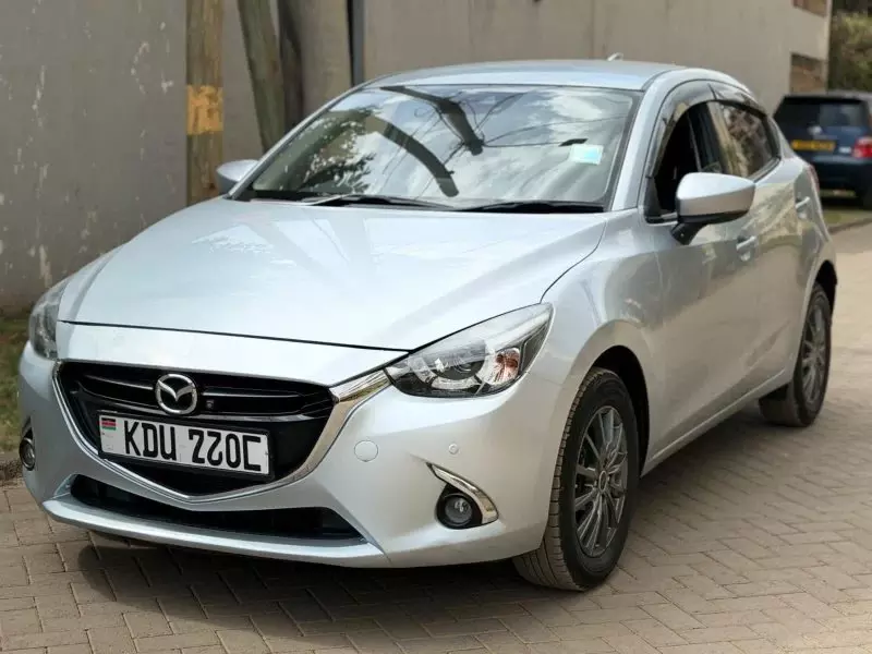 Mazda Demio   - 2019