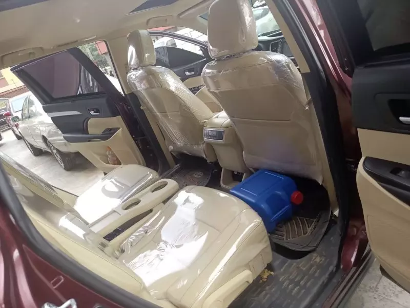 Toyota Highlander   - 2015