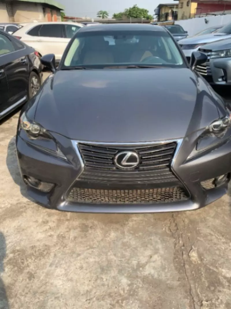 Lexus IS 250   - 2014
