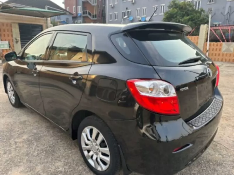 Toyota Matrix   - 2009