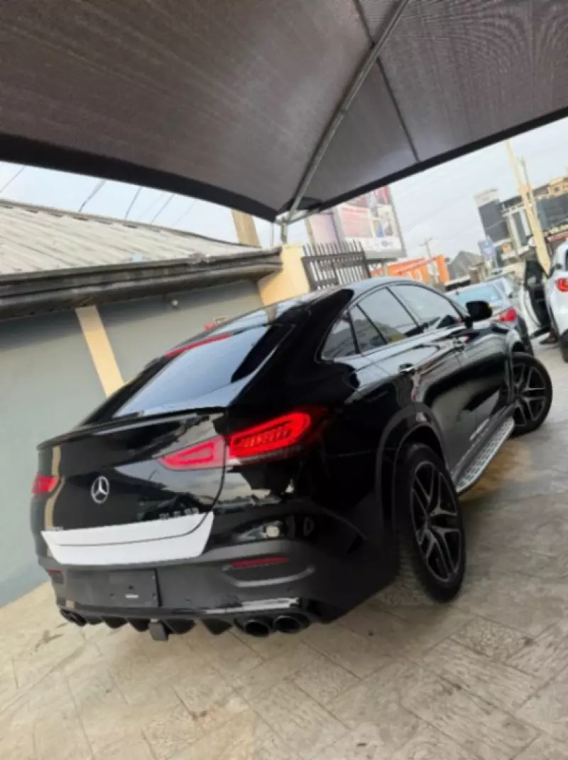 Mercedes-Benz GLE-Class   - 2021