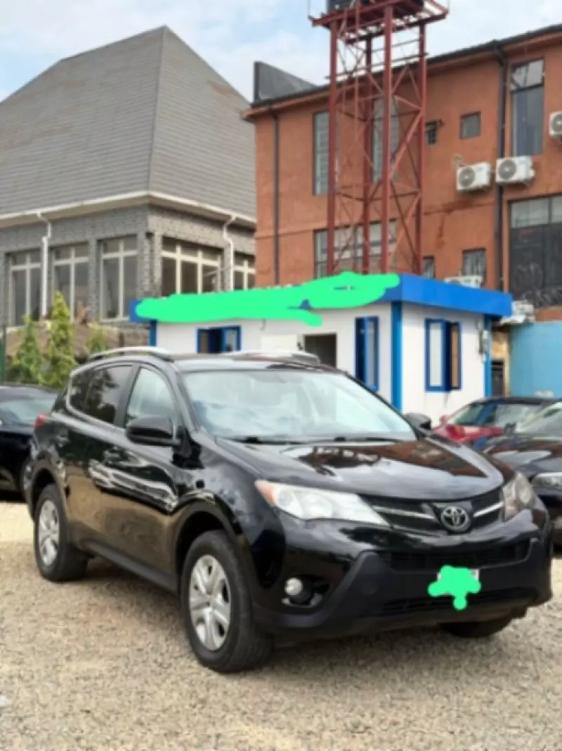 Toyota RAV 4   - 2016