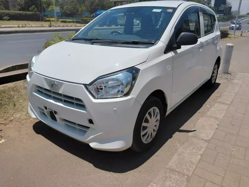 Daihatsu Mira - 2019