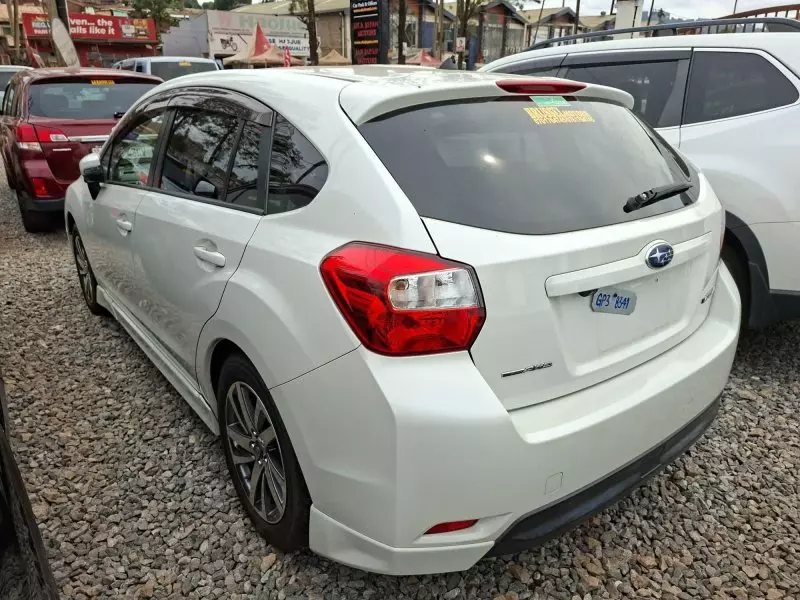 Subaru Impreza   - 2015
