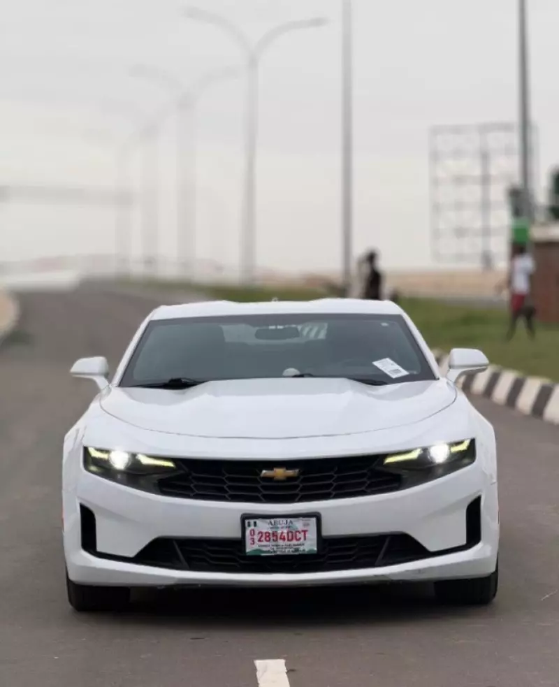 Chevrolet Camaro - 2020