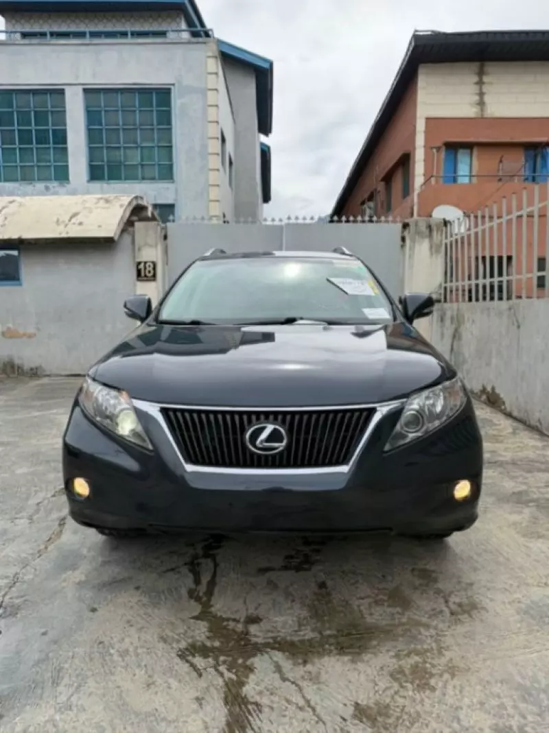 Lexus RX   - 2010