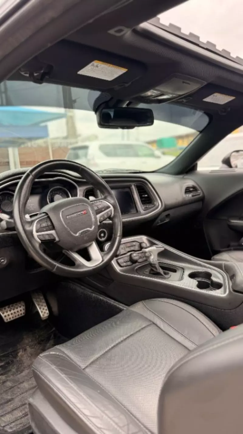 Dodge Challenger   - 2018