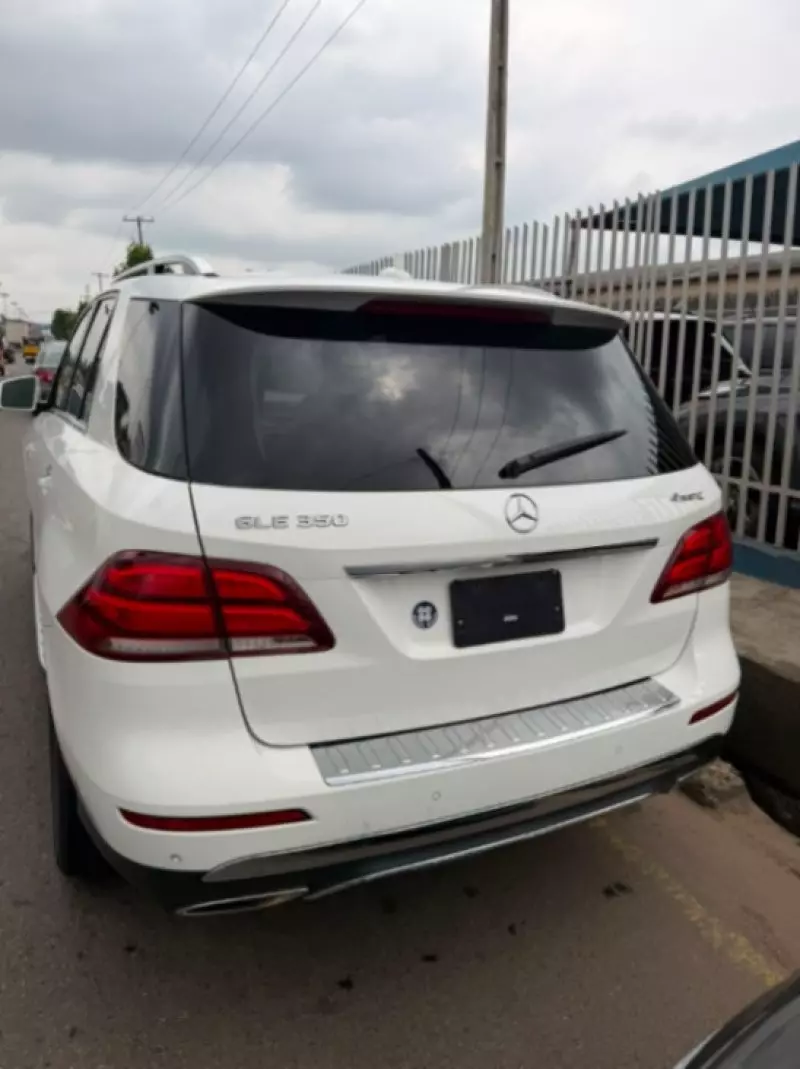 Mercedes-Benz GLE 350 - 2017